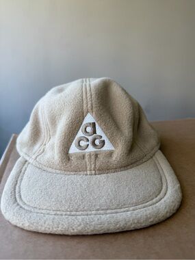 Nike ACG Sand Fleece adjustable cap